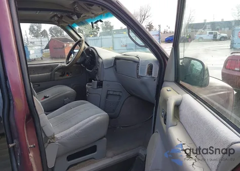 1997 Chevrolet Astro z USA, uszkodzony, nr VIN 1GNDM19W0VB164175